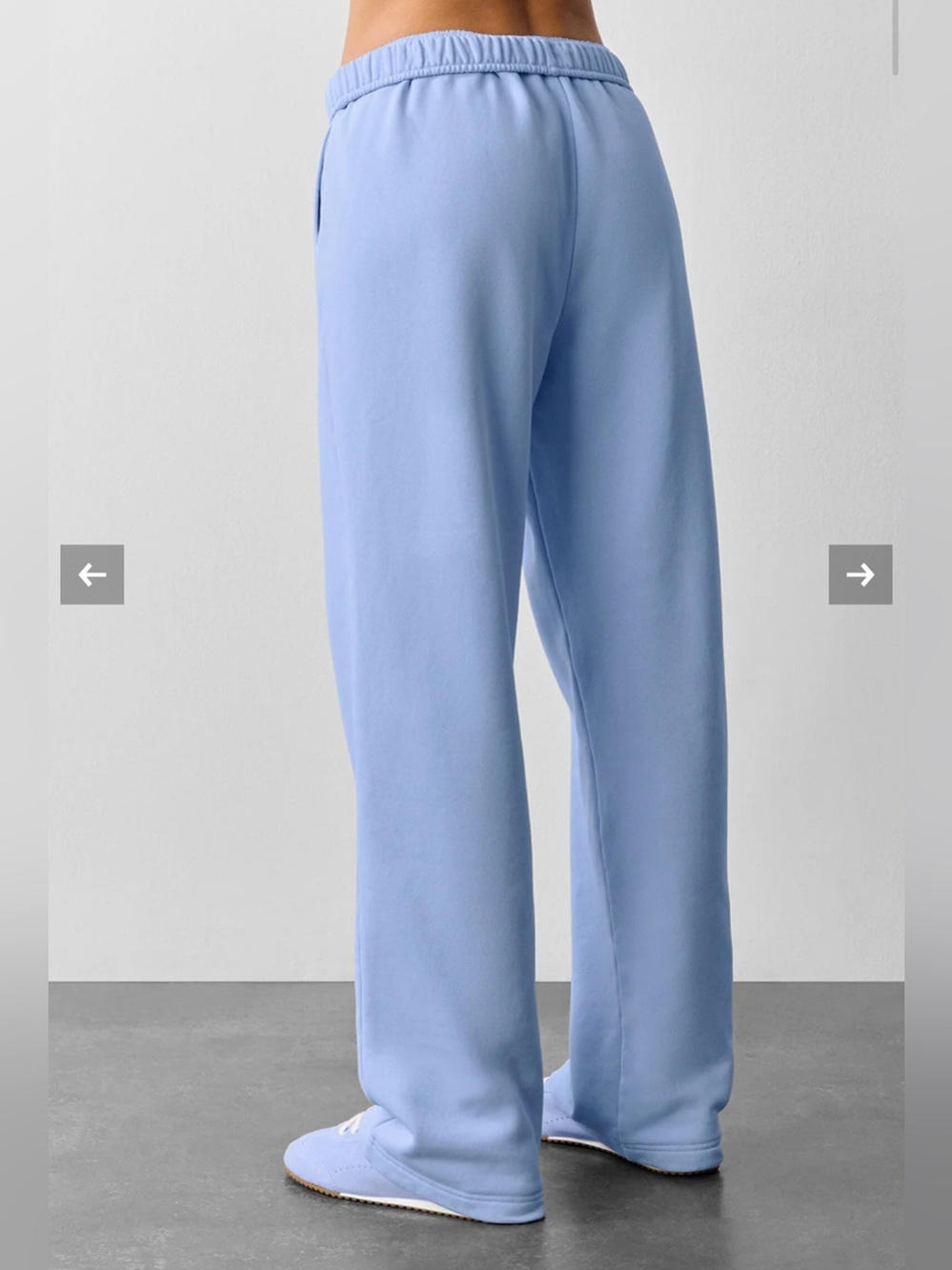 NEW - Alo Accolade Straight leg sweatpants, Light Blue, Medium - Picture 2 of 10